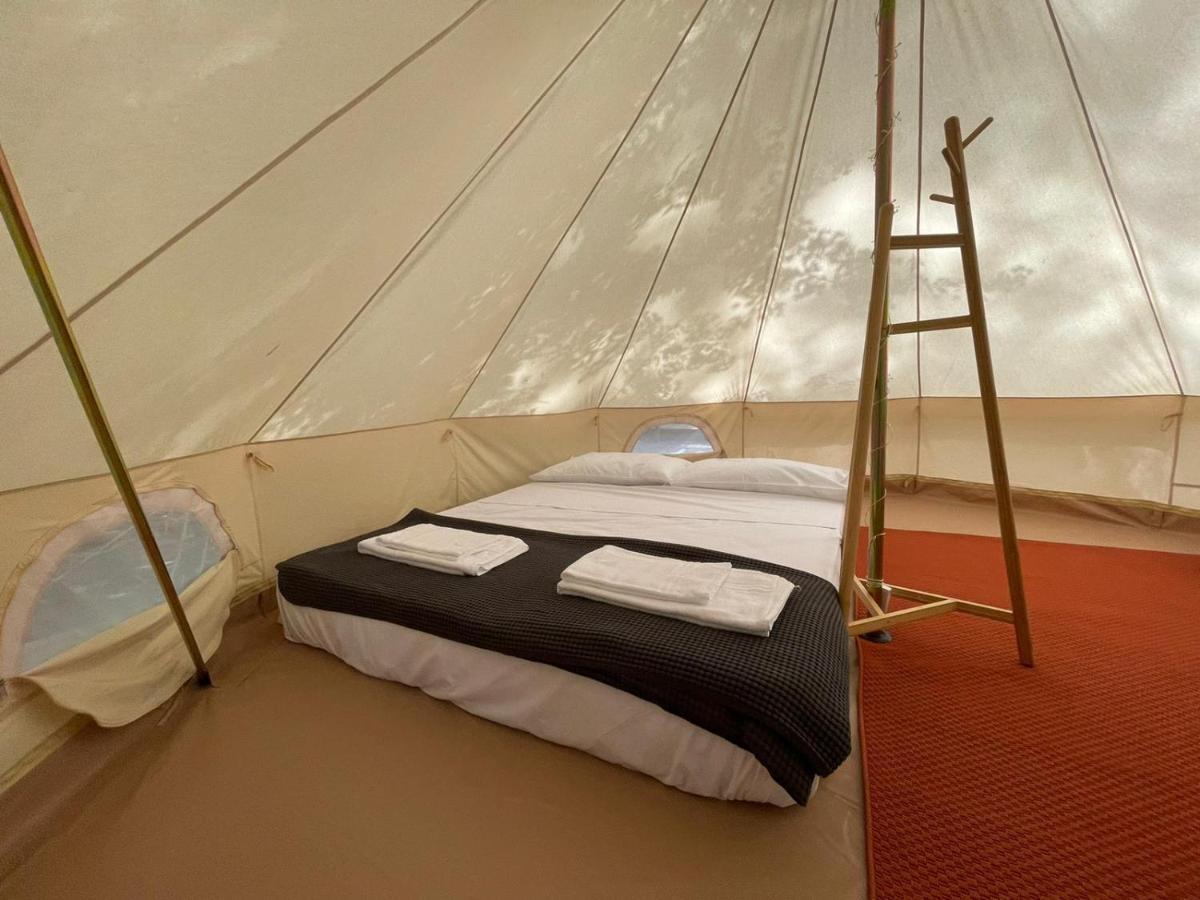 River Tribe Glamping Laino Borgo Exterior foto